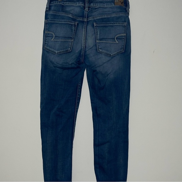 American Eagle Distressed Jegging Crop - Picture 2 of 2